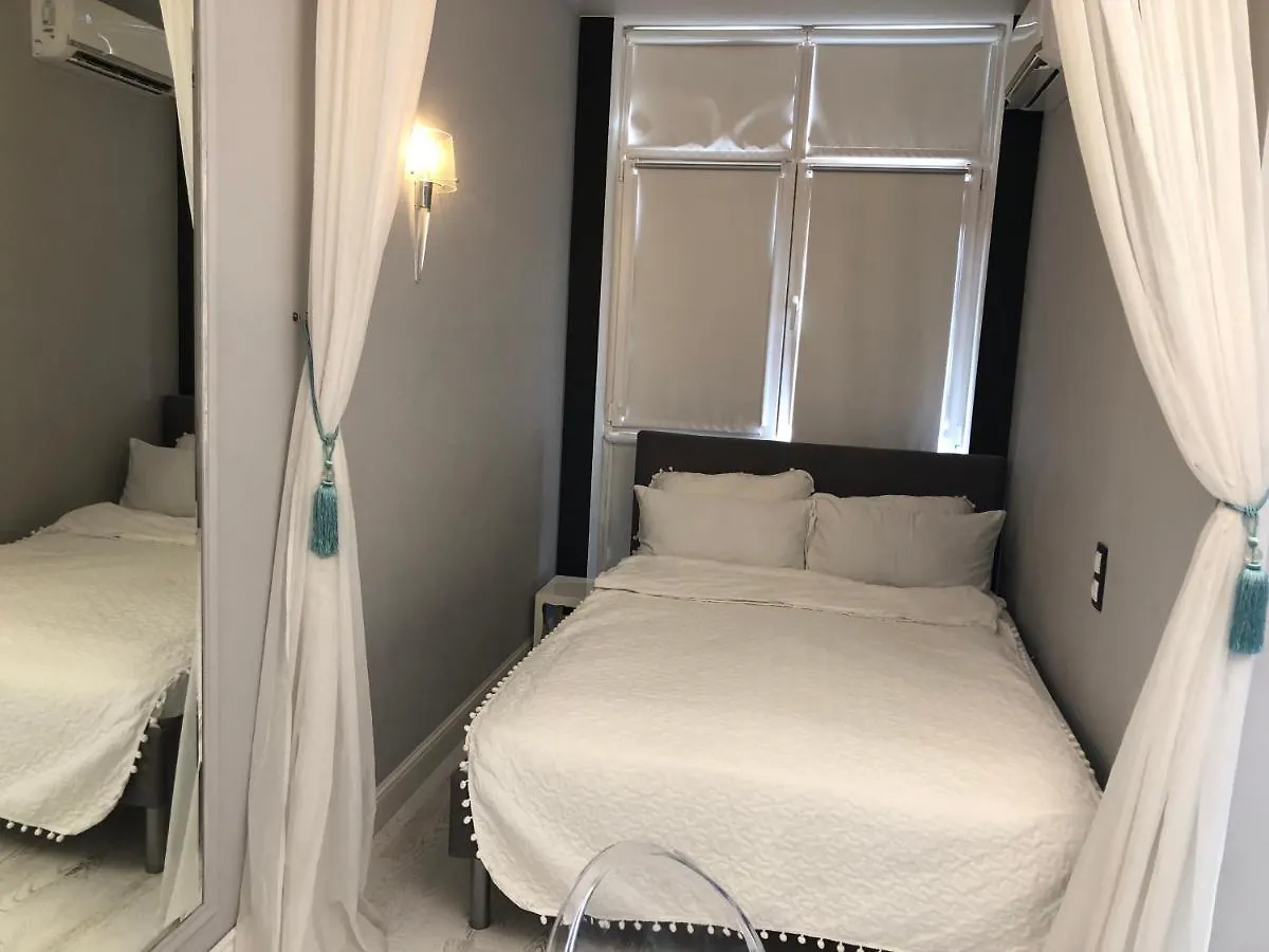 Charming Studio In The Center Kiev Apartamento